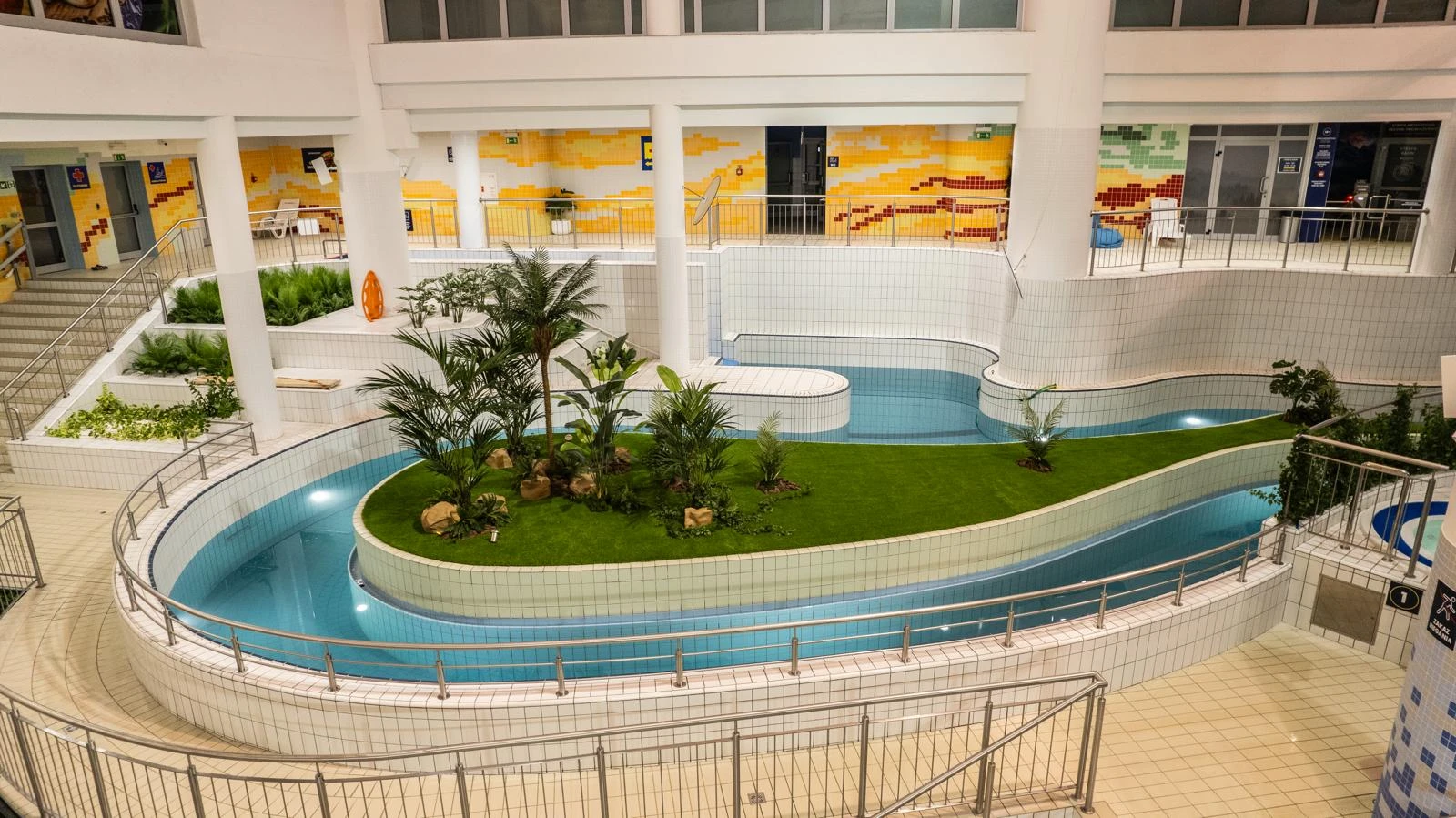 Realizacja Edylux – sztuczna zieleń premium i aranżacja roślinna nr 8